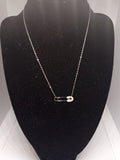 Collier argenté trombone strass